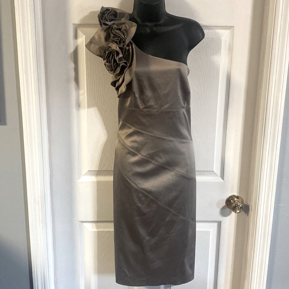 Jessica Simpson taupe party dress, NWT. Size 14.